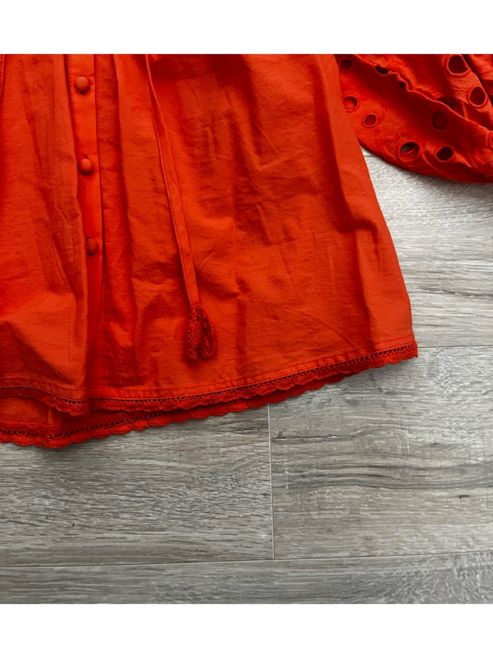 Anthropologie Women’s Chantal Orange Red Eyelet Puff-Sleeve Button Blouse Small - Picture 9 of 12